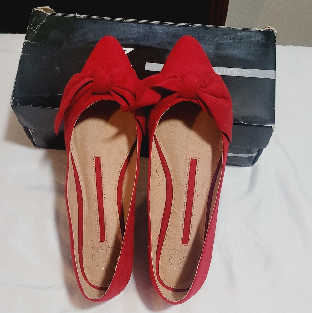 New Directions “Red Callie” Flats Size 10. - Picture 5 of 12